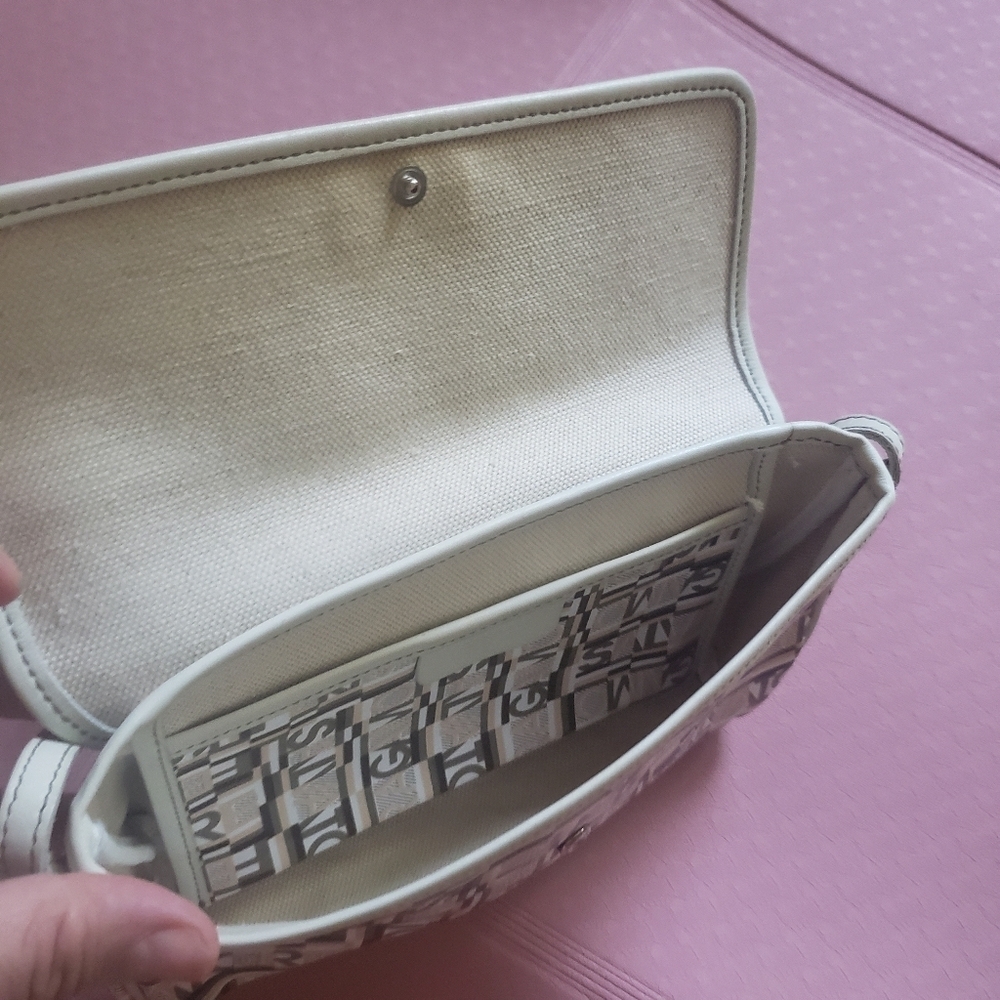 Salvatore Ferragamo Gancini Monogram Logo Shoulder Bag Purse with COA Y2K - Picture 4 of 14